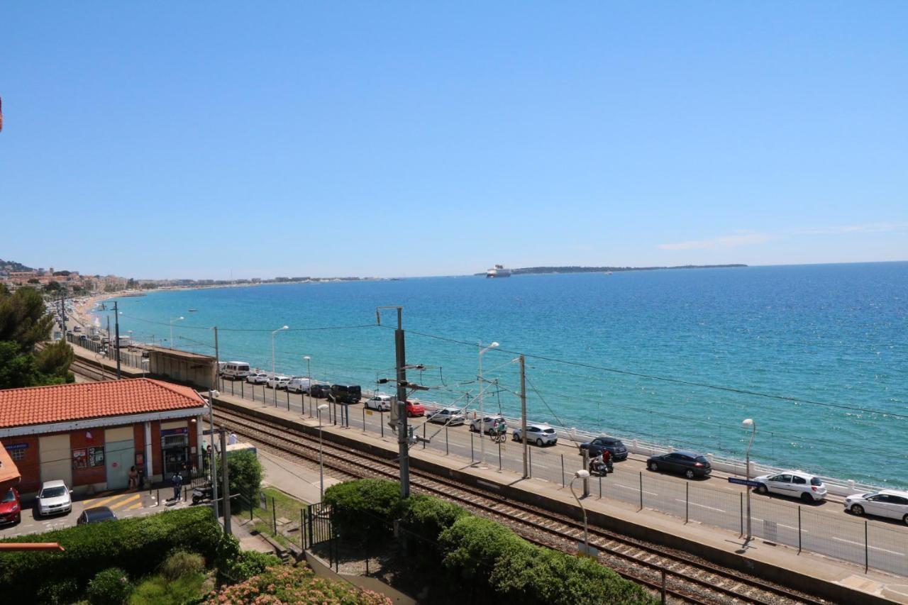 Studio With Beautiful Sea View And Direct Beach Access Cannes Dış mekan fotoğraf