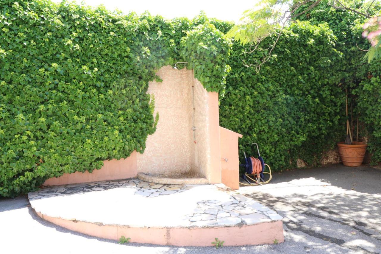 Studio With Beautiful Sea View And Direct Beach Access Cannes Dış mekan fotoğraf