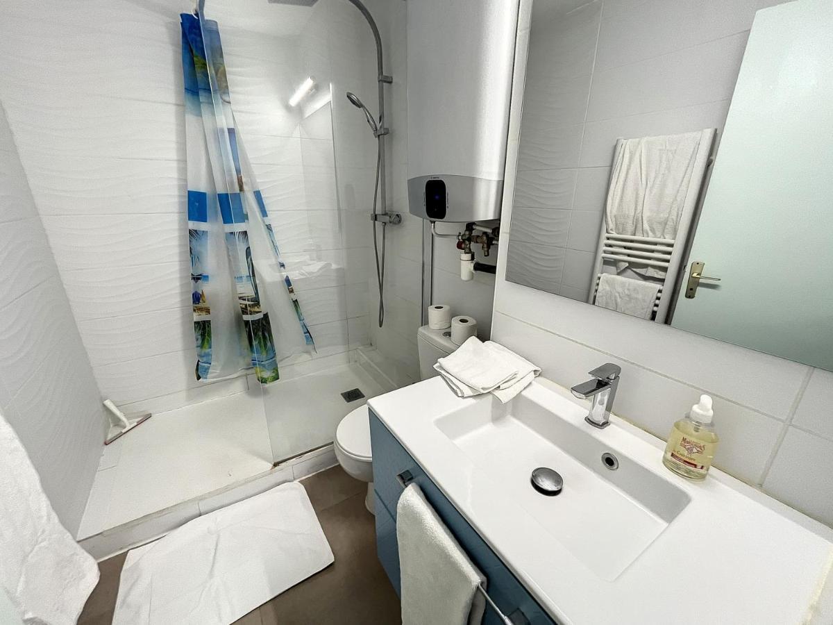 Studio With Beautiful Sea View And Direct Beach Access Cannes Dış mekan fotoğraf
